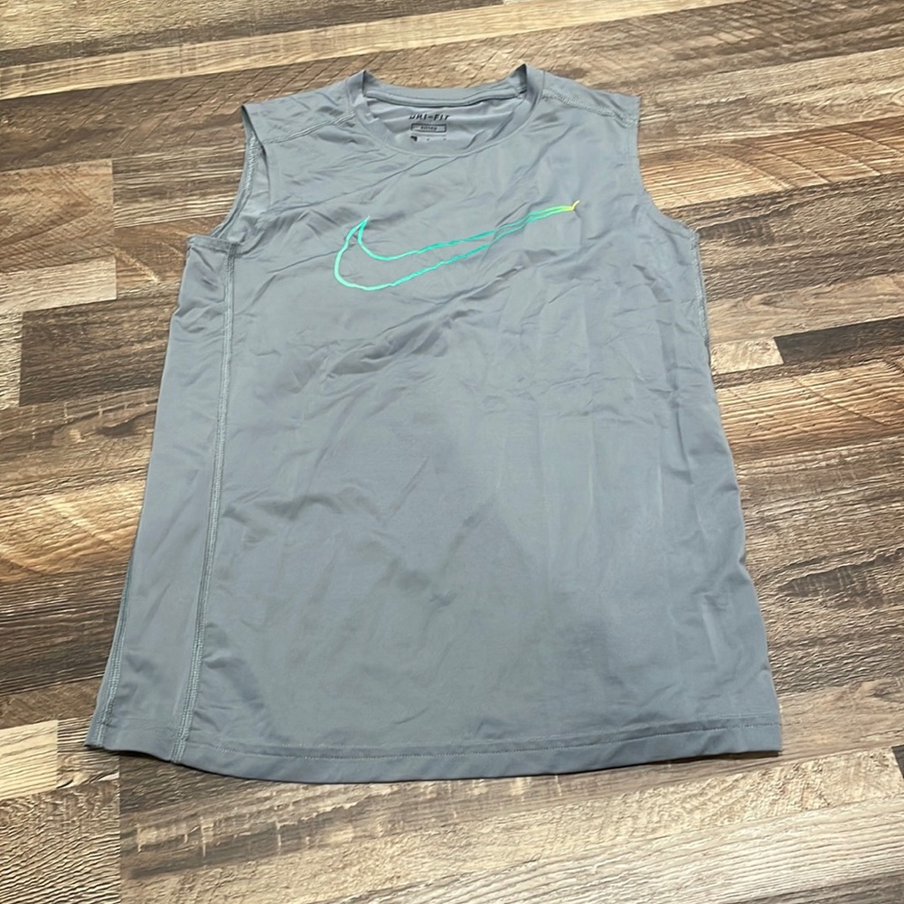 nike dri-fit tank top